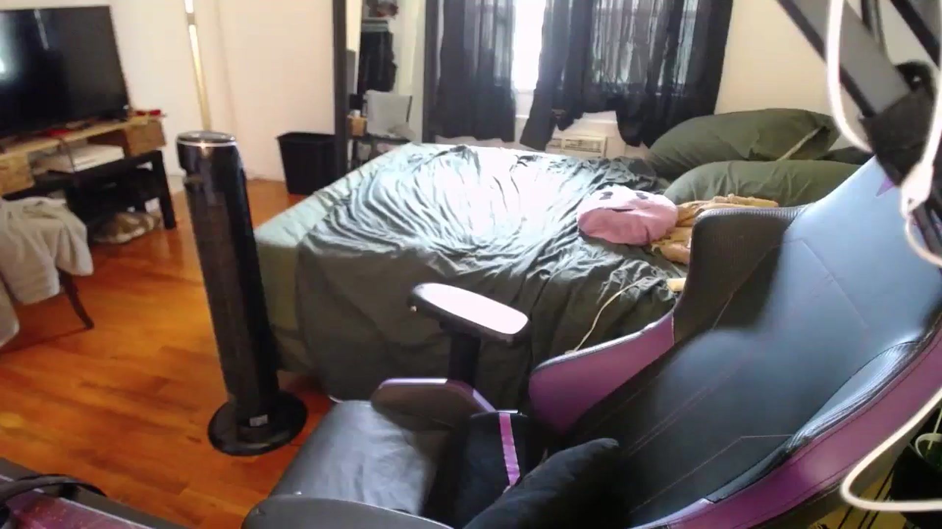 Gallery image thumbnail from BabyxKat's myfreecams stream on, 09/01/2023, 20:26 image 4 of 20