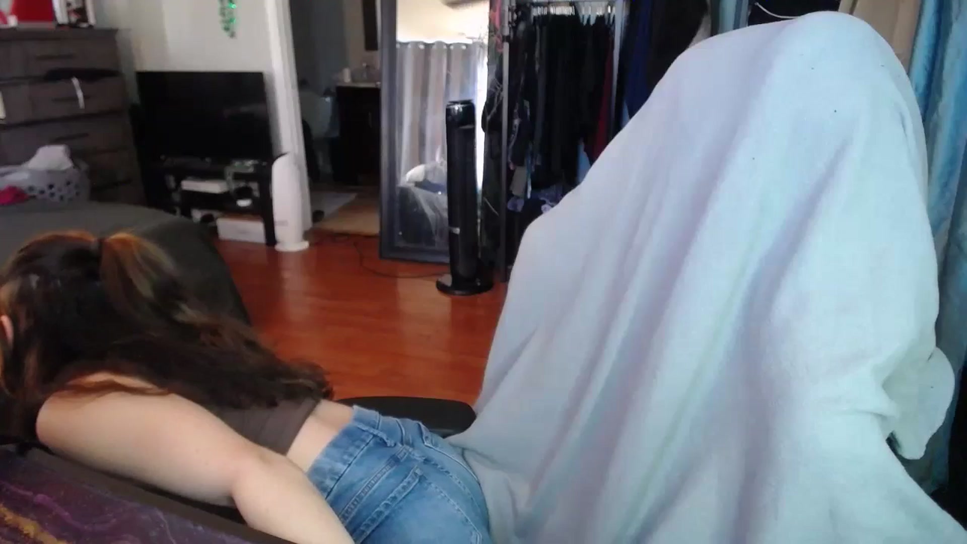 Gallery image thumbnail from BabyxKat's myfreecams stream on, 12/19/2023, 19:56 image 20 of 20