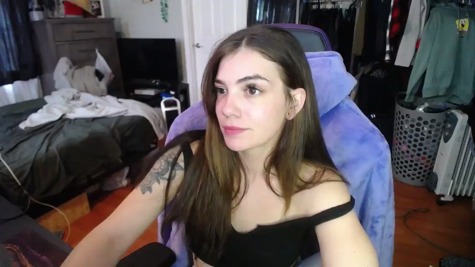 Gallery image thumbnail from BabyxKat's myfreecams stream on, 01/16/2024, 19:23 image 8 of 20