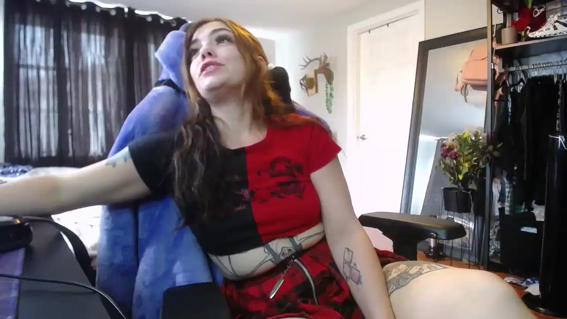 Gallery image thumbnail from BabyxKat's myfreecams stream on, 03/22/2024, 20:16 image 10 of 20