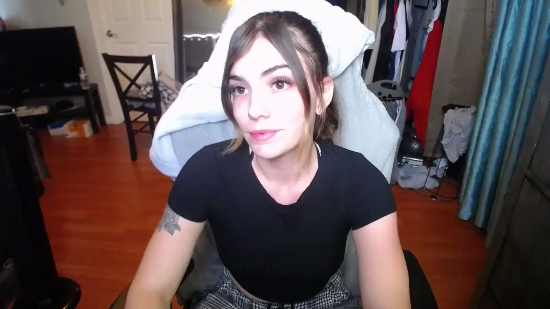 Gallery image thumbnail from BabyxKat's myfreecams stream on, 05/07/2024, 16:17 image 1 of 20