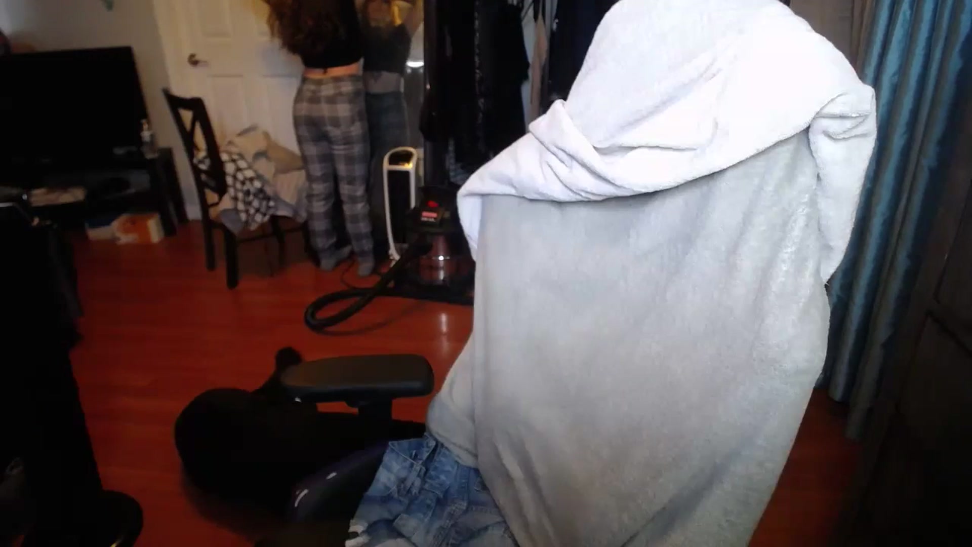 Gallery image thumbnail from BabyxKat's myfreecams stream on, 05/07/2024, 16:17 image 4 of 20
