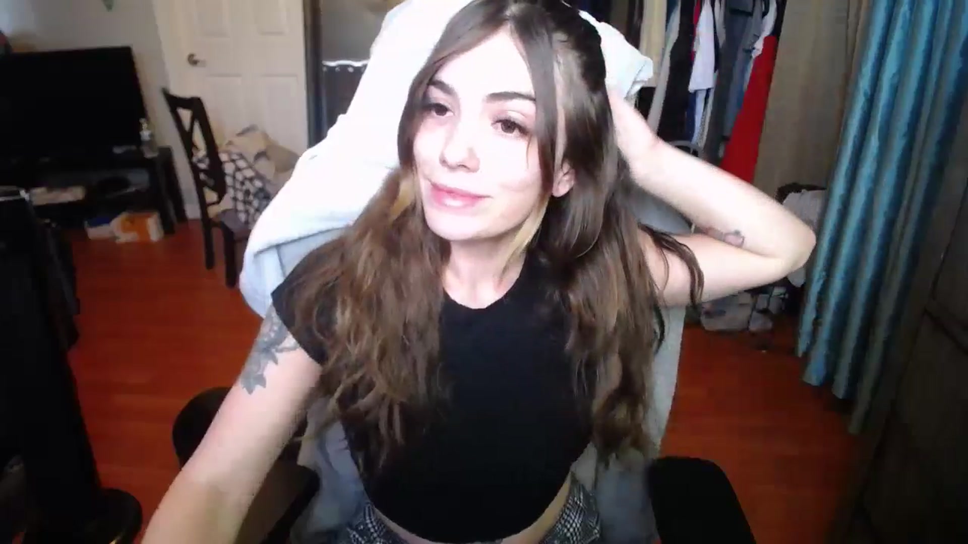 Gallery image thumbnail from BabyxKat's myfreecams stream on, 05/07/2024, 16:17 image 8 of 20