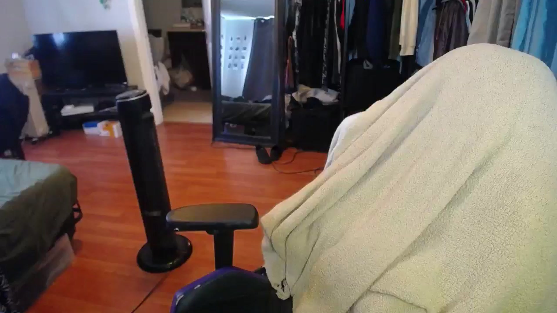 Gallery image thumbnail from BabyxKat's myfreecams stream on, 05/24/2024, 18:31 image 5 of 20
