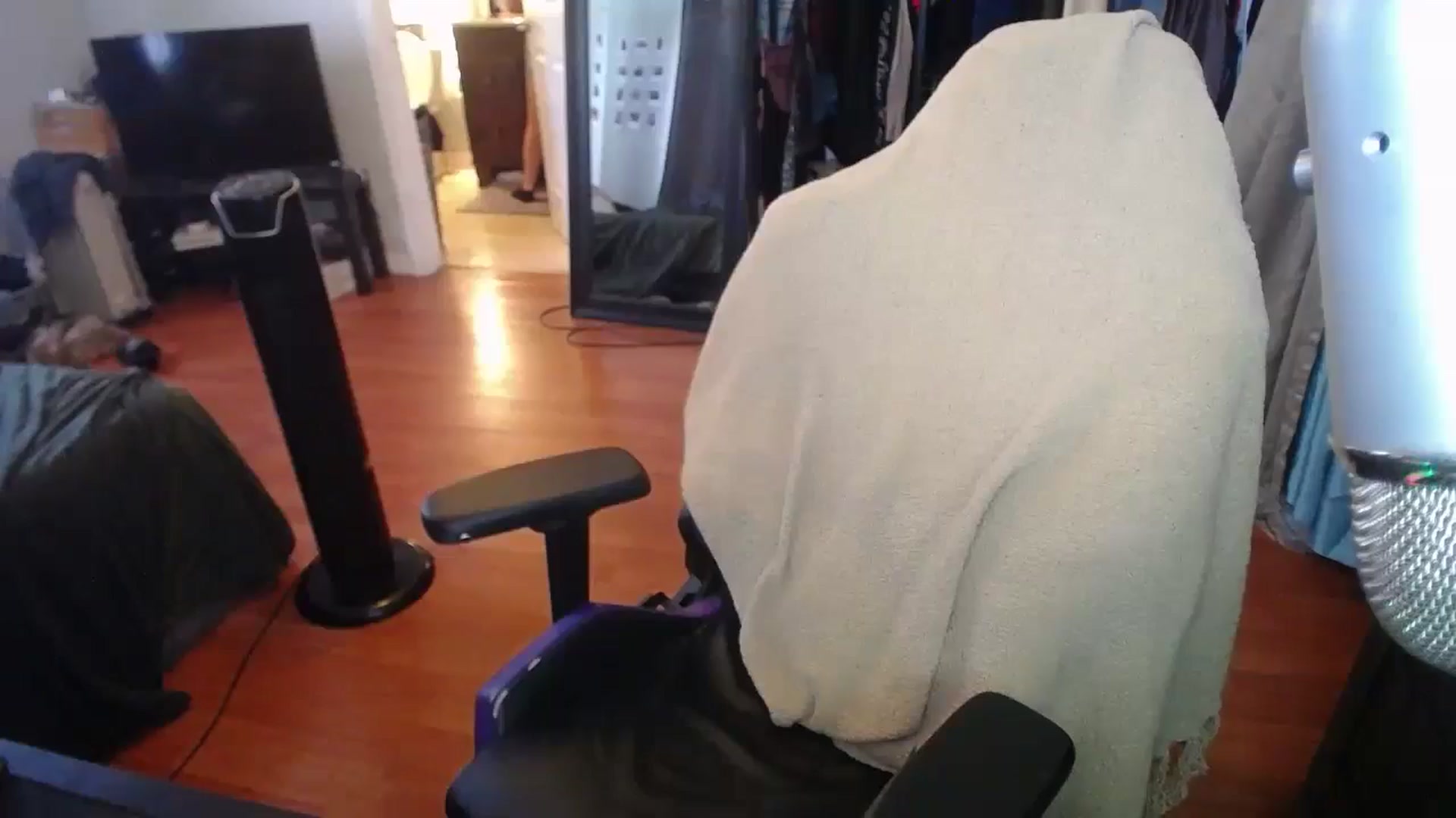 Gallery image thumbnail from BabyxKat's myfreecams stream on, 05/30/2024, 17:21 image 13 of 20