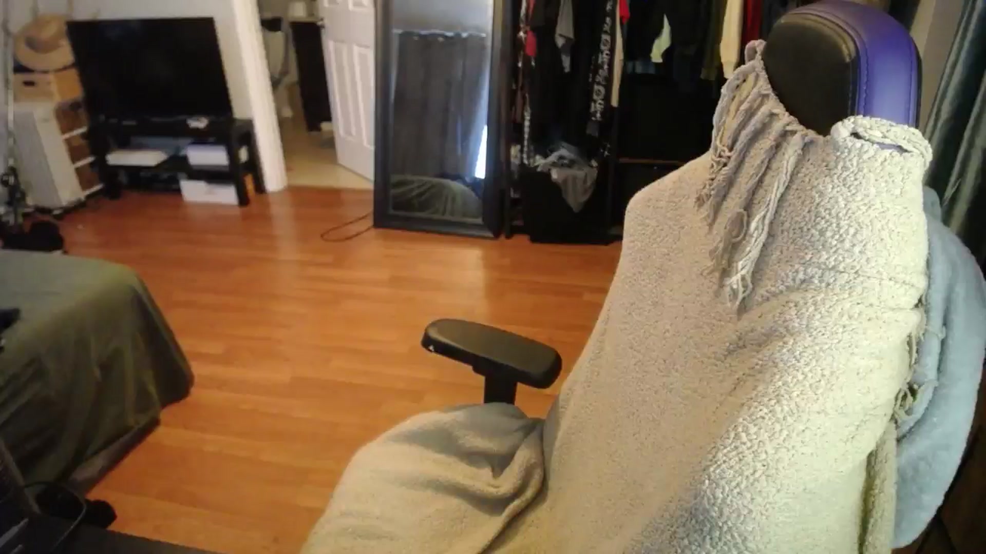 Gallery image thumbnail from BabyxKat's myfreecams stream on, 06/11/2024, 17:13 image 16 of 20