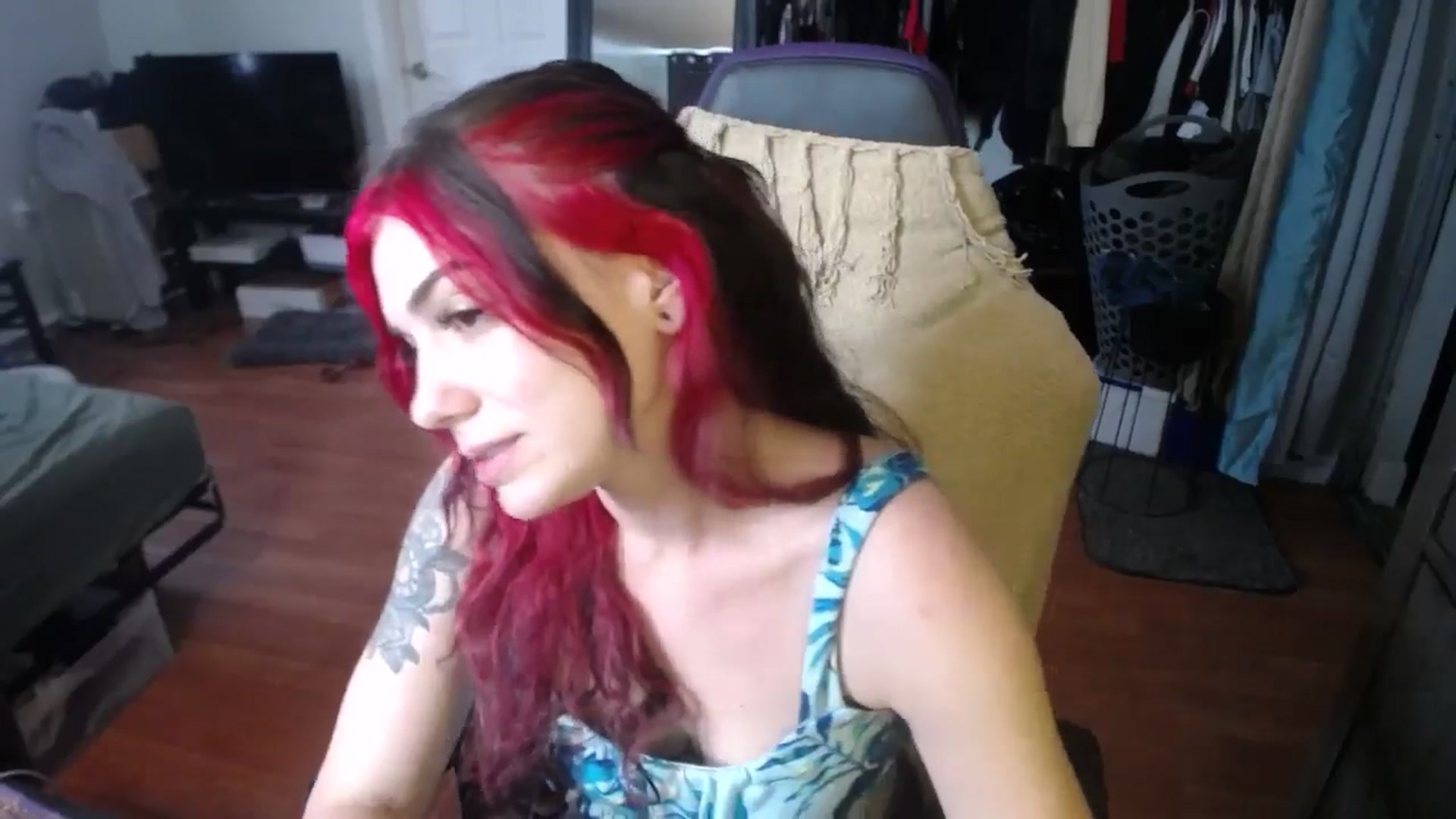 Gallery image thumbnail from BabyxKat's myfreecams stream on, 07/01/2024, 17:51 image 10 of 20