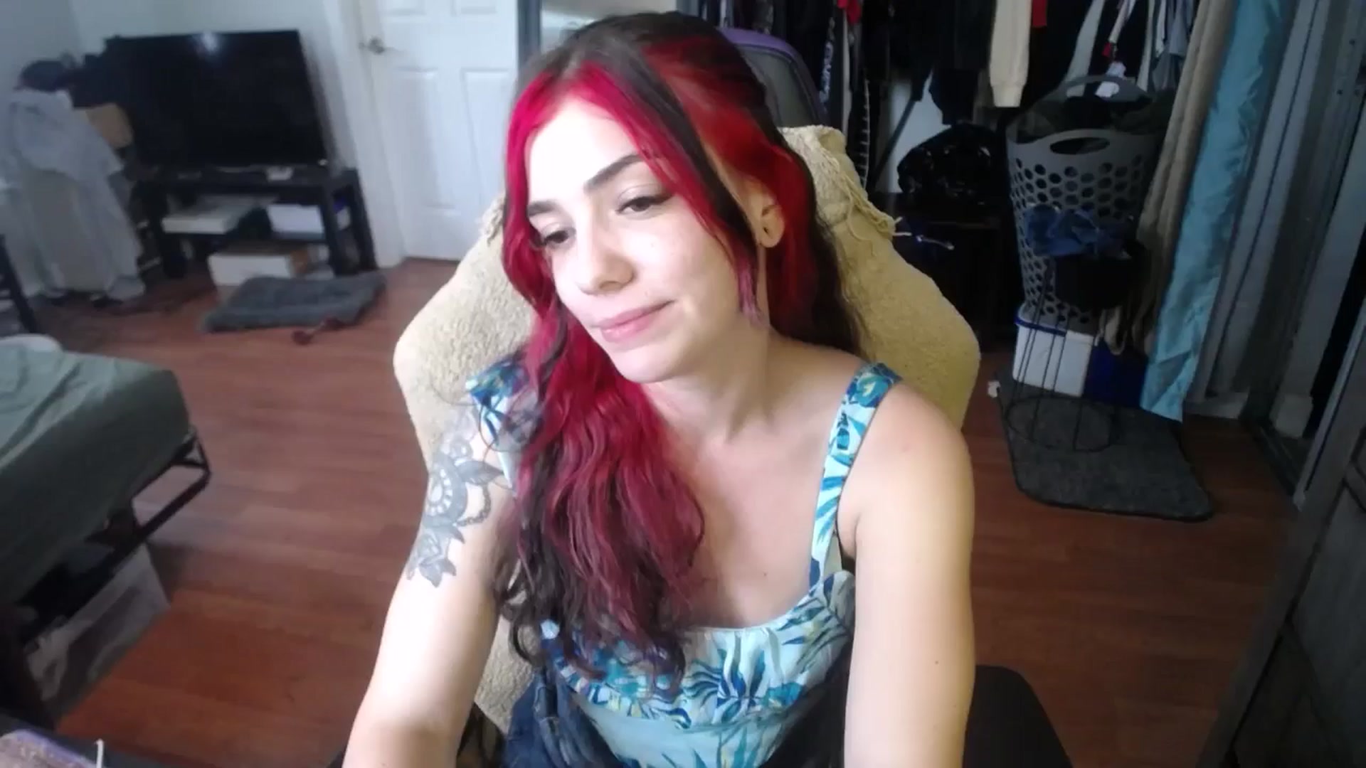 Gallery image thumbnail from BabyxKat's myfreecams stream on, 07/01/2024, 17:51 image 19 of 20