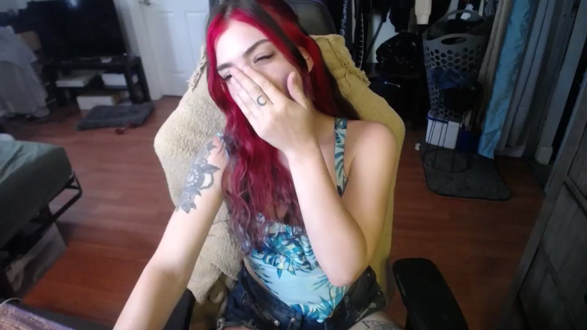 Gallery image thumbnail from BabyxKat's myfreecams stream on, 07/01/2024, 17:51 image 6 of 20