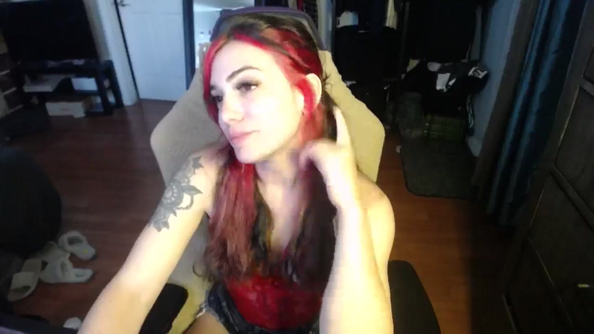 Gallery image thumbnail from BabyxKat's myfreecams stream on, 07/05/2024, 18:48 image 3 of 20