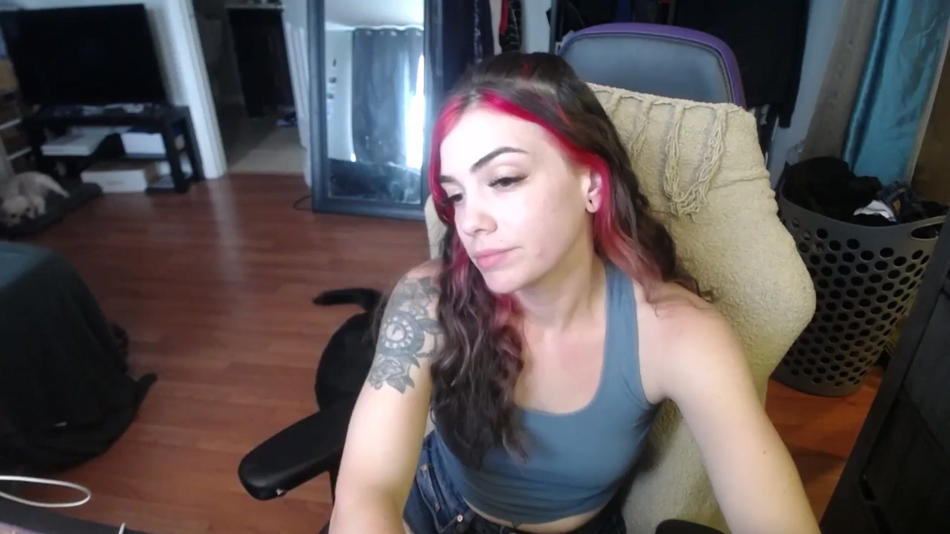 Gallery image thumbnail from BabyxKat's myfreecams stream on, 07/08/2024, 18:54 image 2 of 20