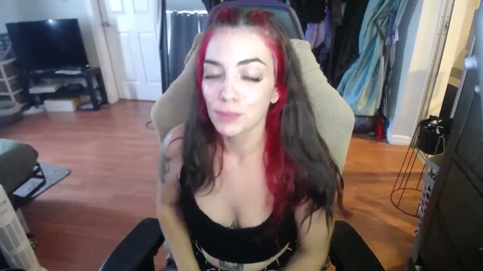 Gallery image thumbnail from BabyxKat's myfreecams stream on, 07/30/2024, 18:44 image 20 of 20