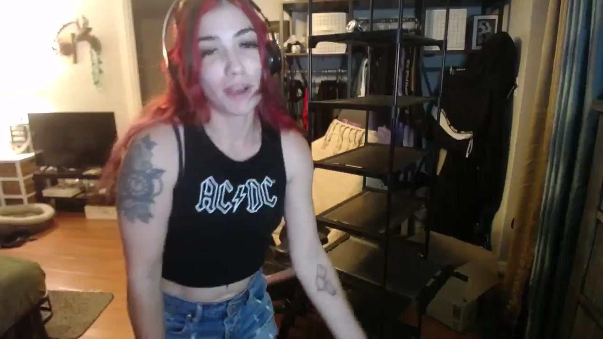 Gallery image thumbnail from BabyxKat's myfreecams stream on, 08/14/2024, 24:48 image 4 of 20