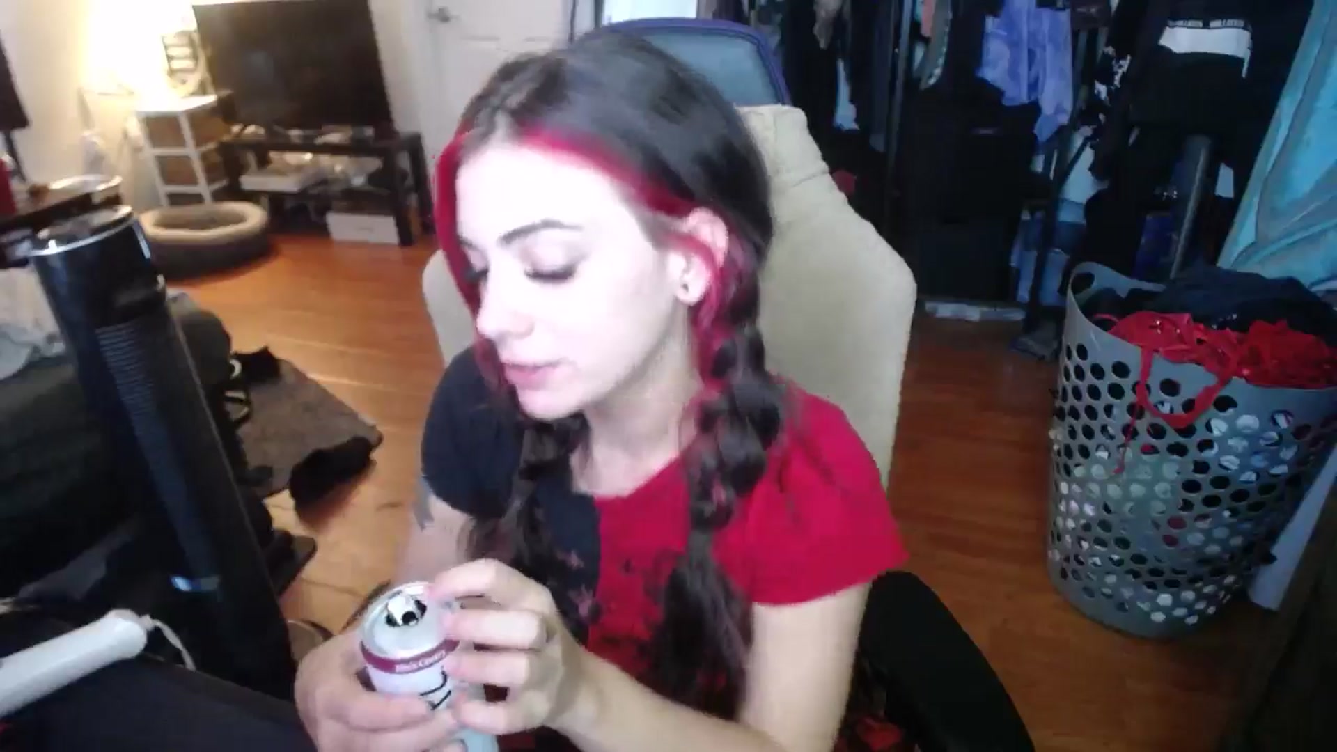 Gallery image thumbnail from BabyxKat's myfreecams stream on, 08/16/2024, 21:41 image 12 of 20