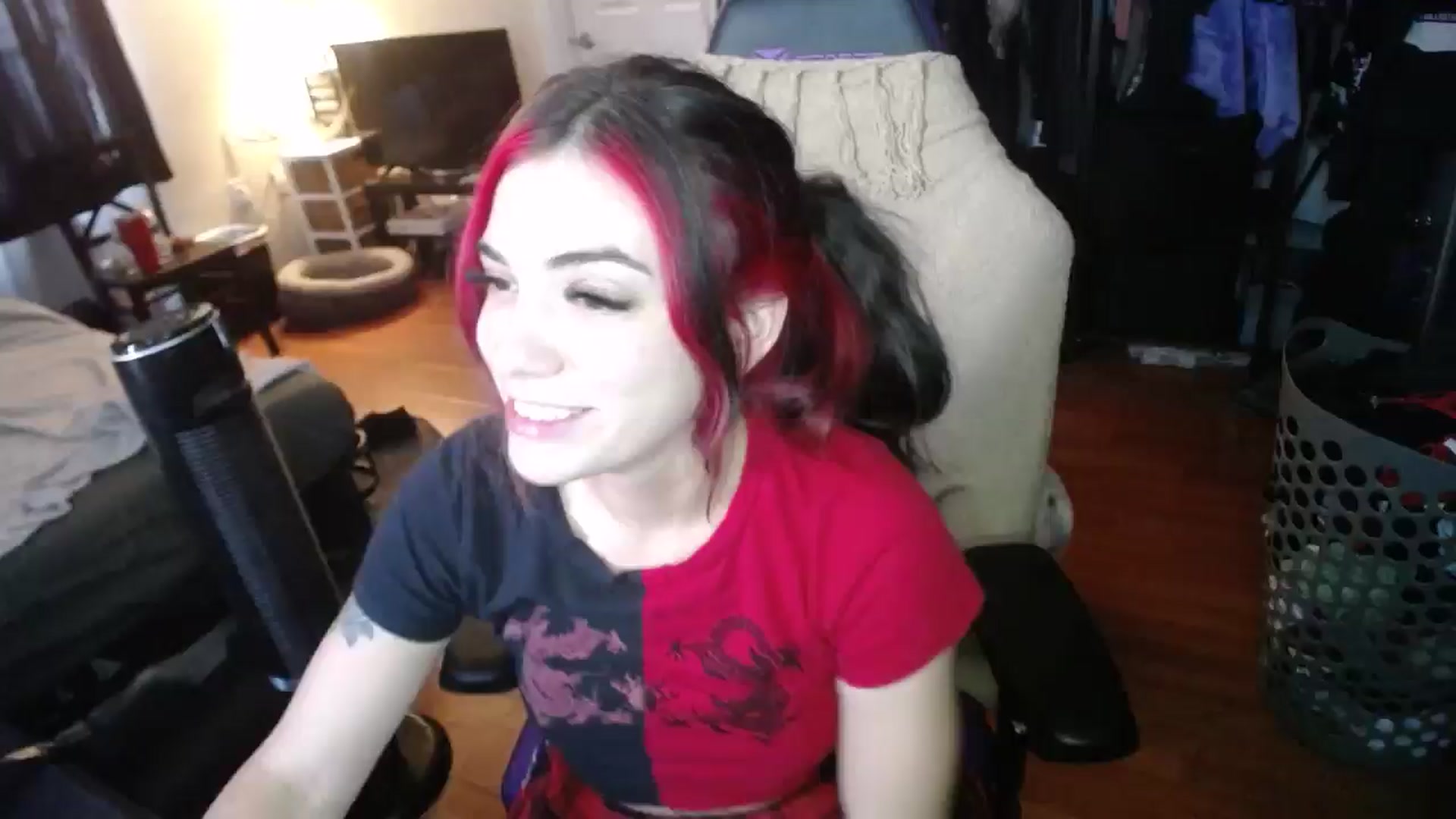 Gallery image thumbnail from BabyxKat's myfreecams stream on, 08/16/2024, 22:52 image 15 of 20