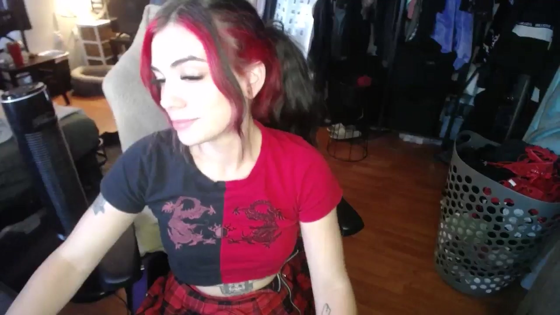 Gallery image thumbnail from BabyxKat's myfreecams stream on, 08/16/2024, 22:52 image 14 of 20