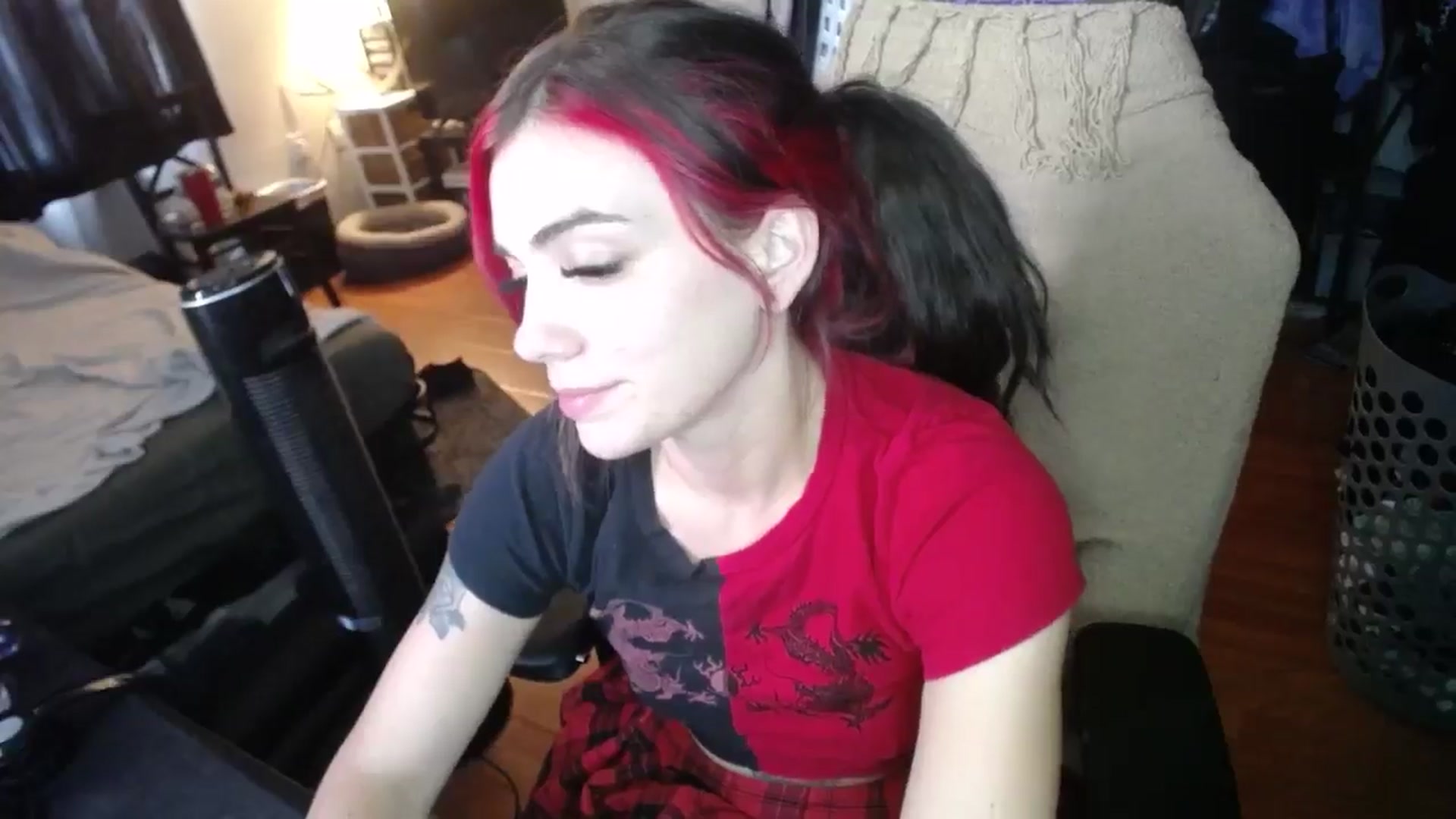 Gallery image thumbnail from BabyxKat's myfreecams stream on, 08/16/2024, 22:52 image 17 of 20