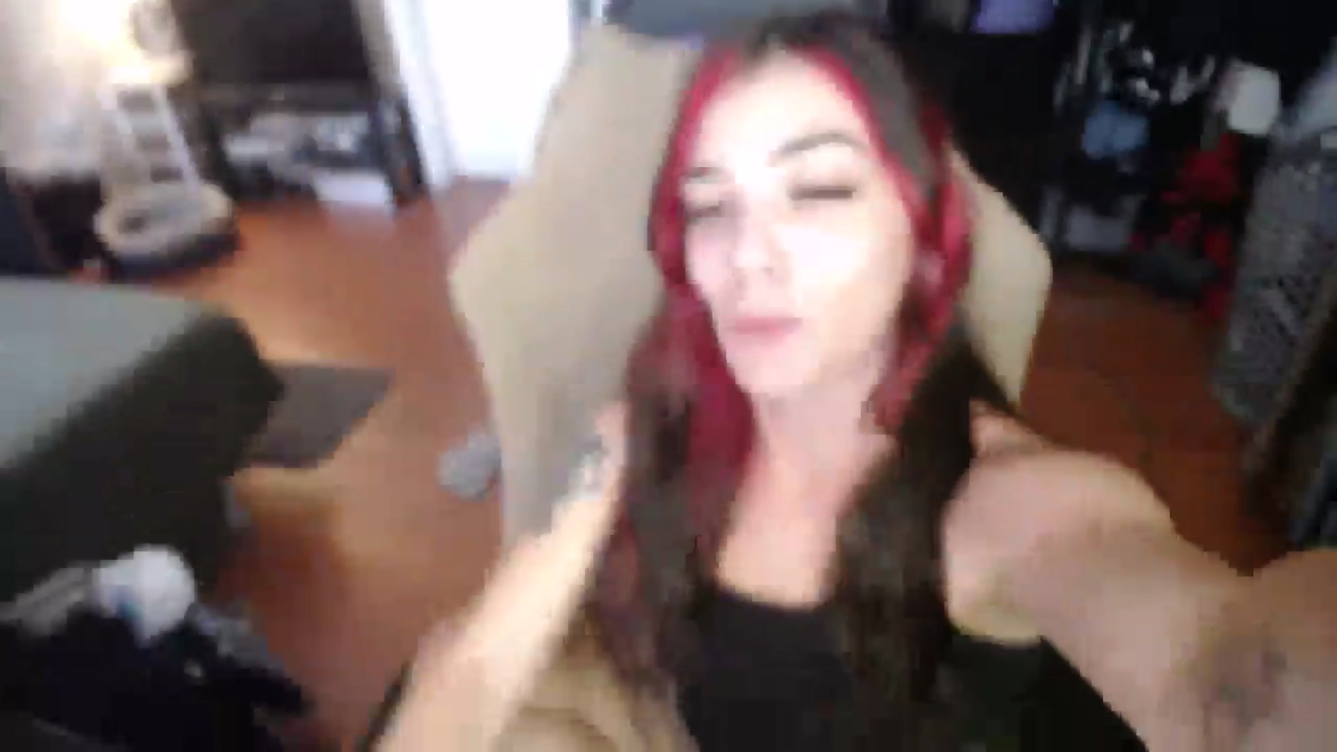 Gallery image thumbnail from BabyxKat's myfreecams stream on, 08/20/2024, 19:41 image 12 of 20