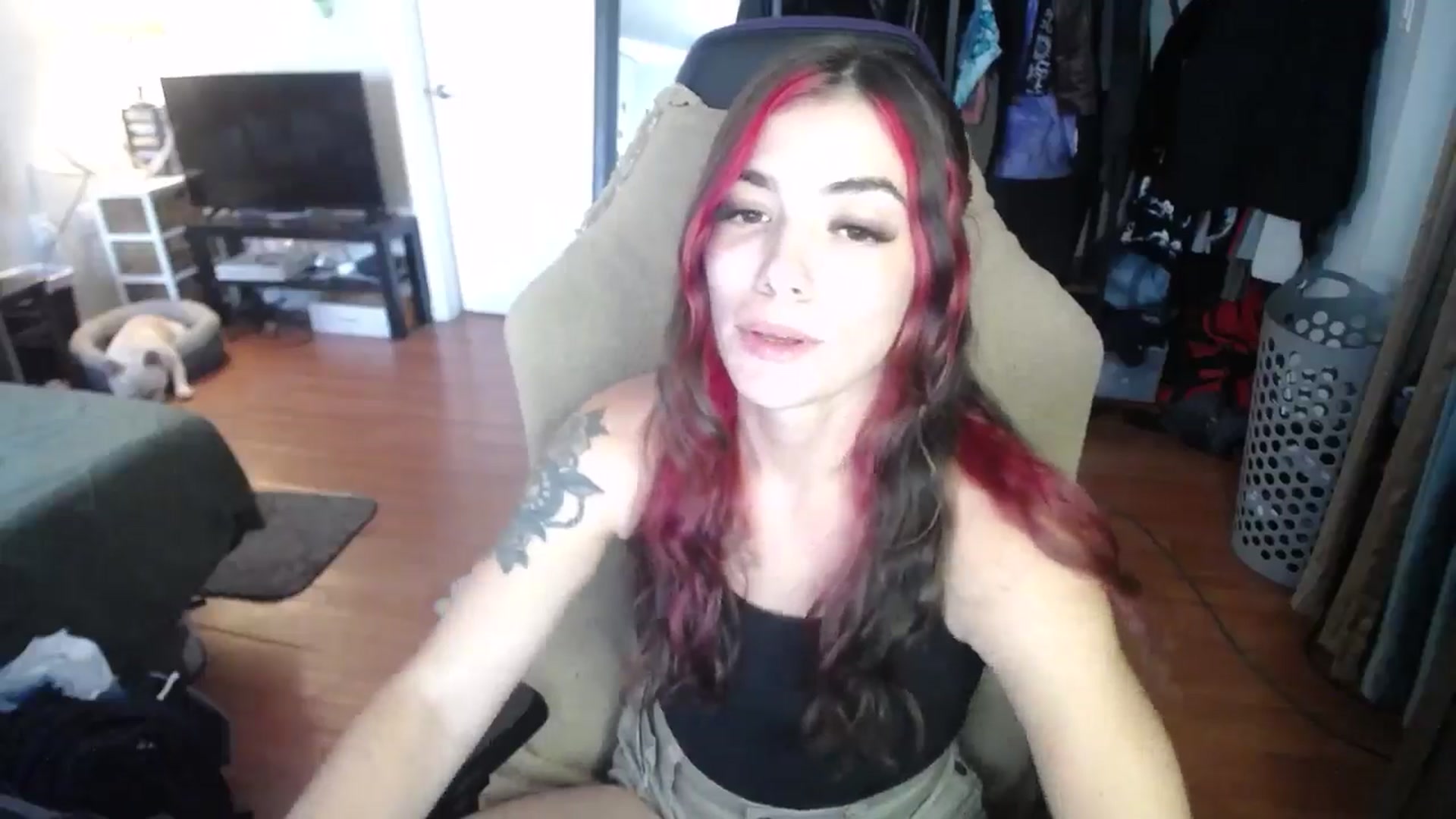 Gallery image thumbnail from BabyxKat's myfreecams stream on, 08/20/2024, 20:47 image 16 of 20