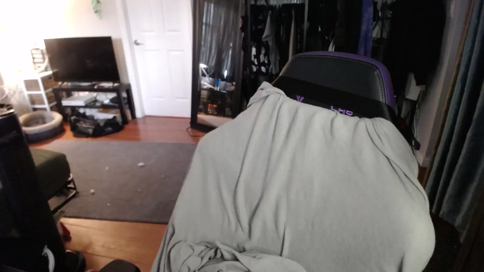 Gallery image thumbnail from BabyxKat's myfreecams stream on, 09/06/2024, 22:47 image 19 of 20