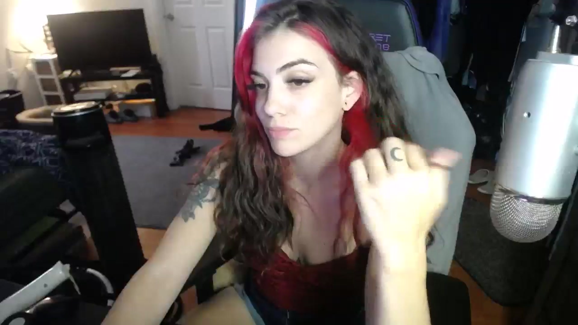 Gallery image thumbnail from BabyxKat's myfreecams stream on, 09/12/2024, 22:03 image 15 of 20