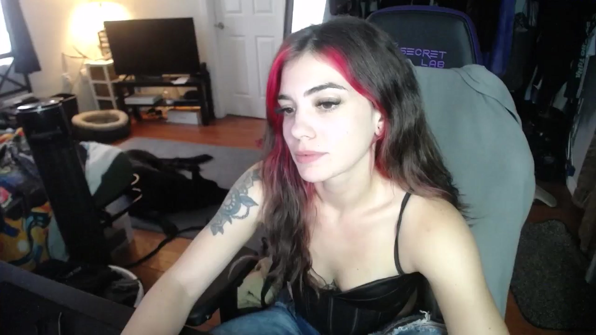 Gallery image thumbnail from BabyxKat's myfreecams stream on, 09/13/2024, 20:47 image 1 of 20