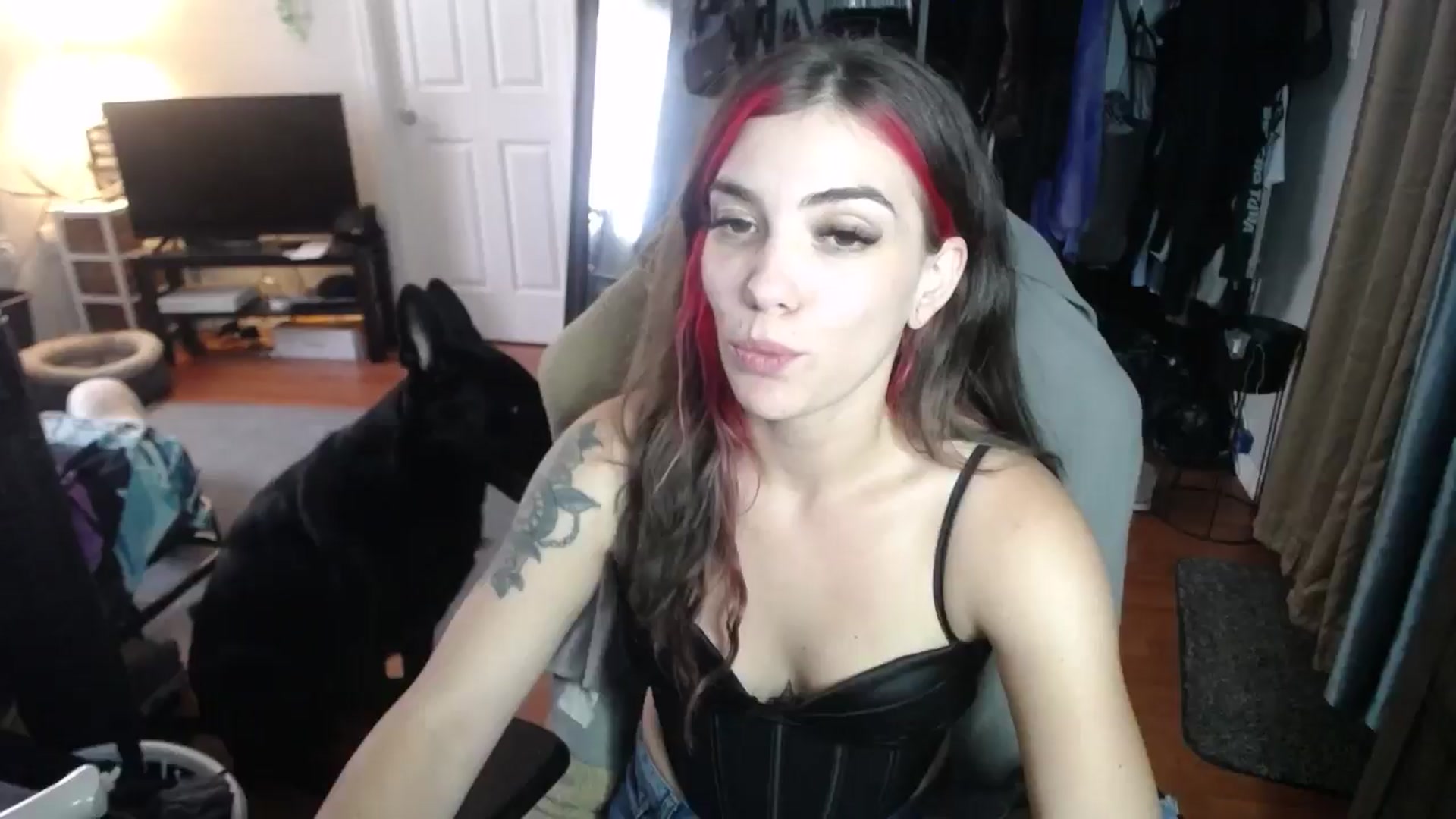 Gallery image thumbnail from BabyxKat's myfreecams stream on, 09/13/2024, 22:27 image 13 of 20