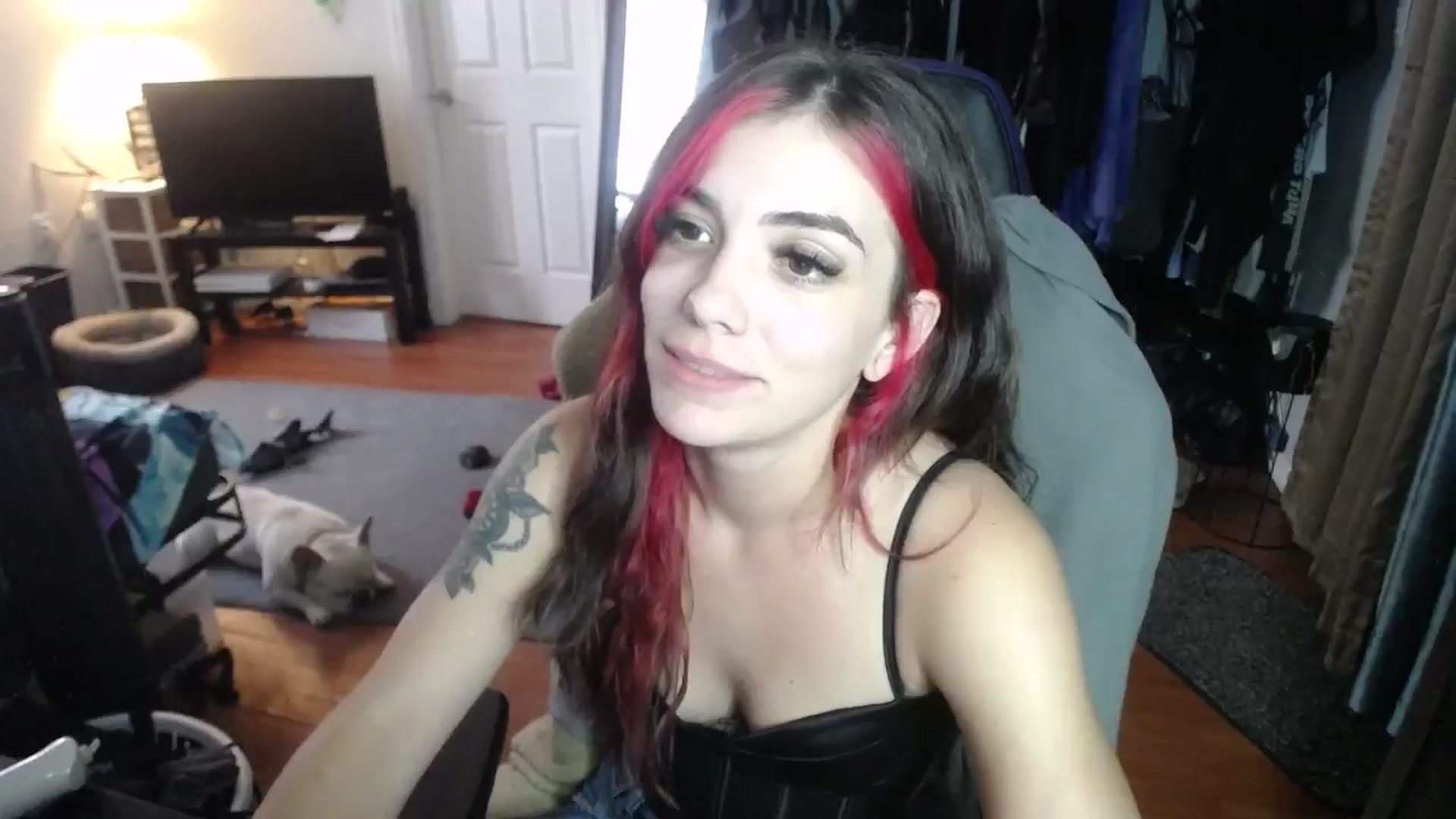 Gallery image thumbnail from BabyxKat's myfreecams stream on, 09/13/2024, 22:27 image 5 of 20