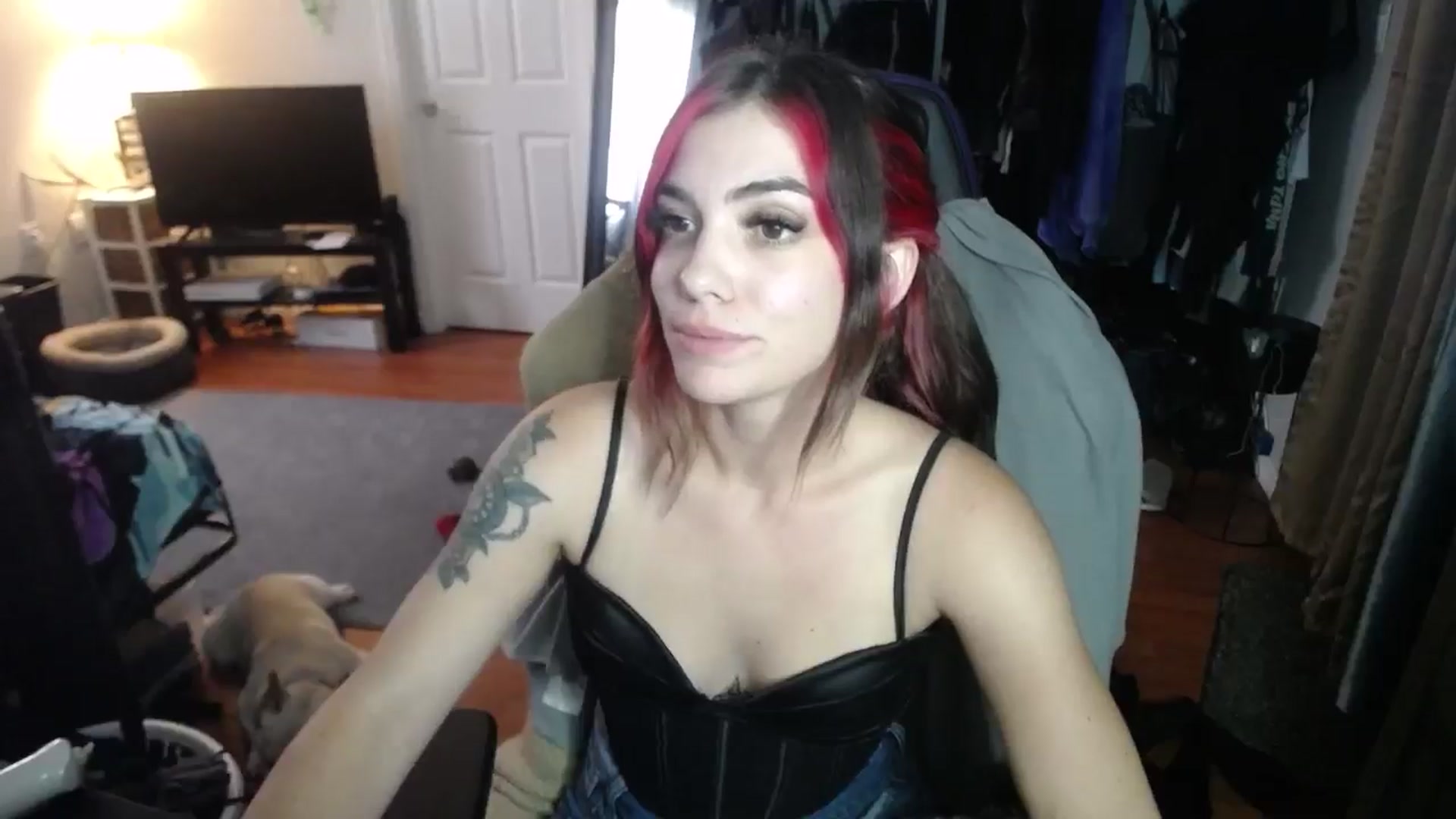 Gallery image thumbnail from BabyxKat's myfreecams stream on, 09/13/2024, 23:15 image 3 of 20