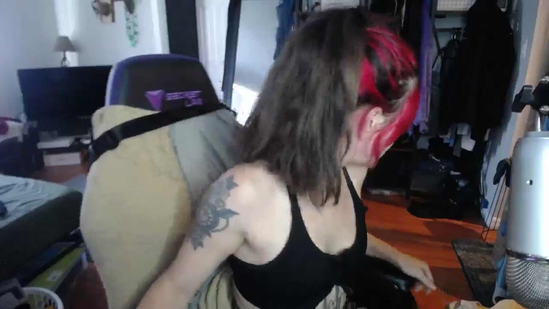 Gallery image thumbnail from BabyxKat's myfreecams stream on, 09/18/2024, 20:13 image 12 of 20