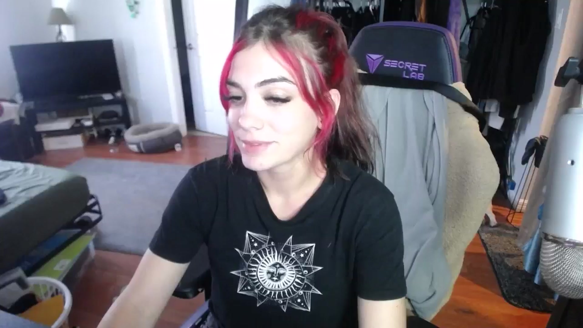 Gallery image thumbnail from BabyxKat's myfreecams stream on, 09/18/2024, 20:13 image 7 of 20