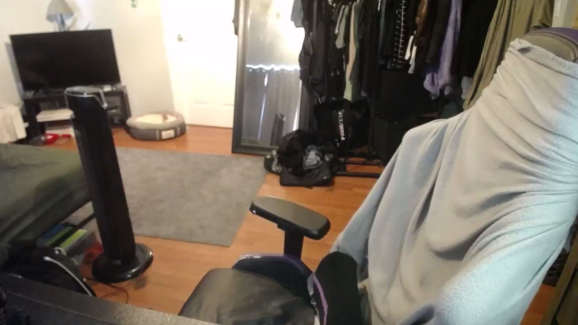 Gallery image thumbnail from BabyxKat's myfreecams stream on, 10/05/2024, 21:01 image 15 of 20