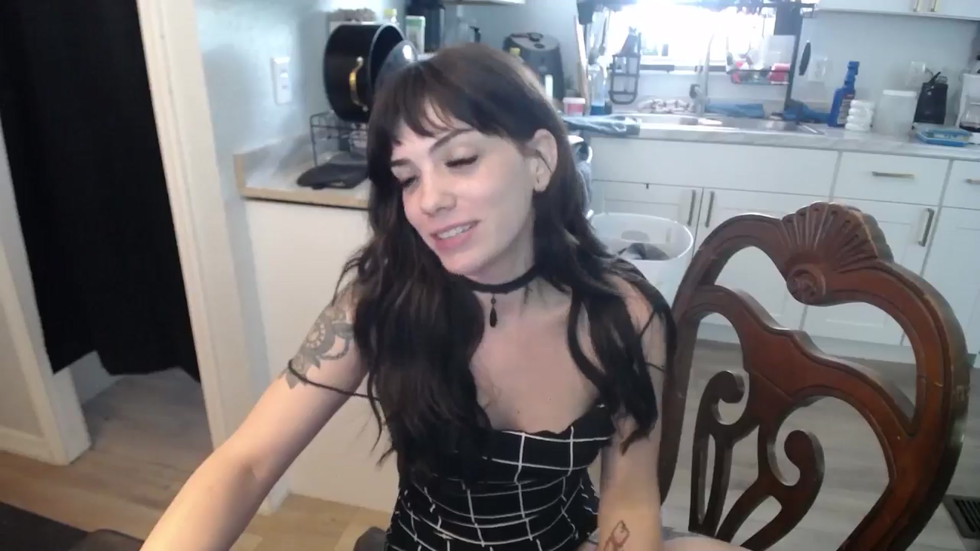 Gallery image thumbnail from BabyxKat's myfreecams stream on, 05/19/2025, 19:56 image 10 of 20