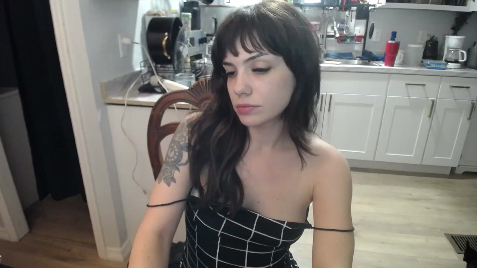 Gallery image thumbnail from BabyxKat's myfreecams stream on, 05/20/2025, 01:19 image 16 of 20
