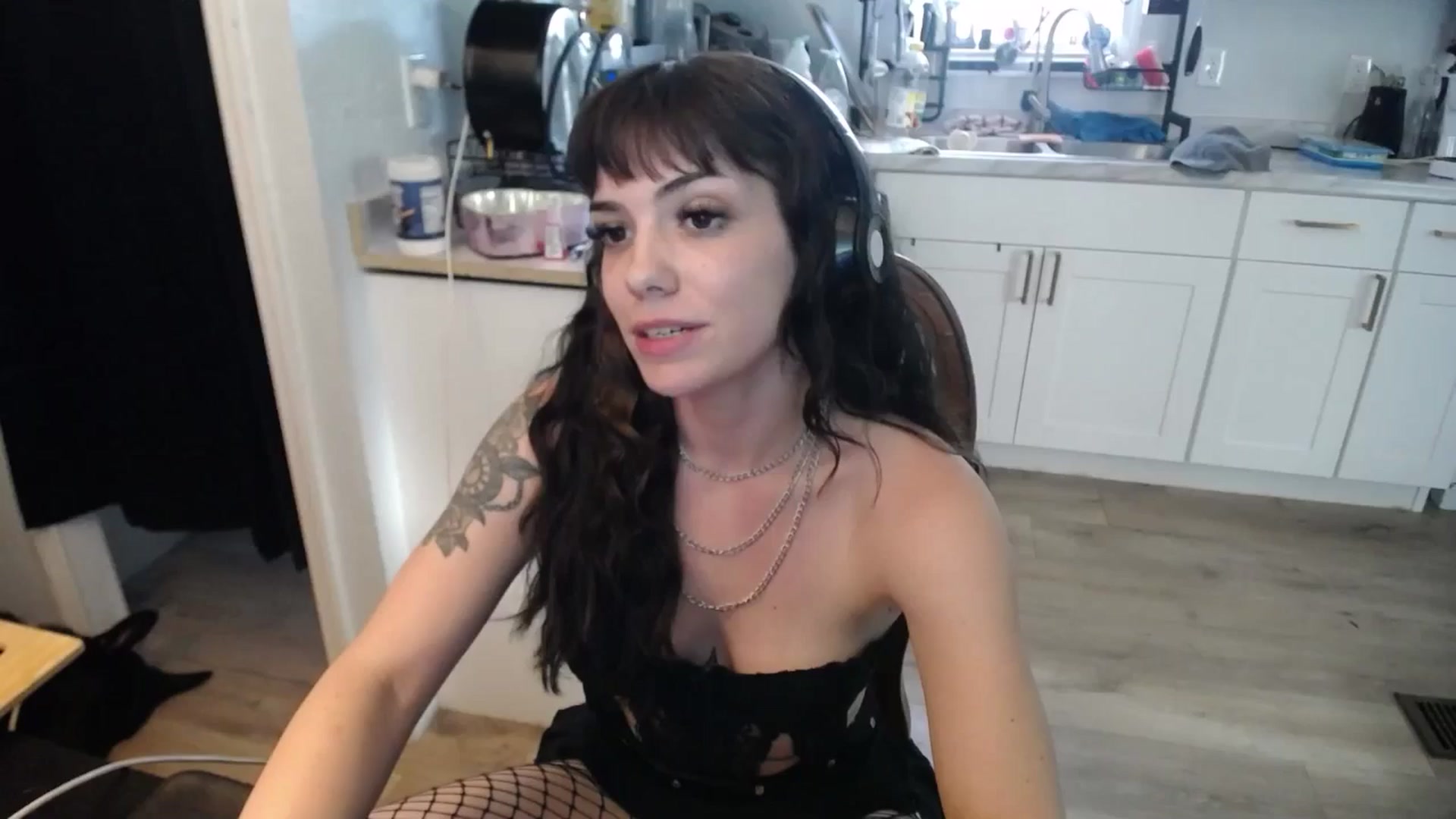 Gallery image thumbnail from BabyxKat's myfreecams stream on, 05/26/2025, 22:42 image 16 of 20