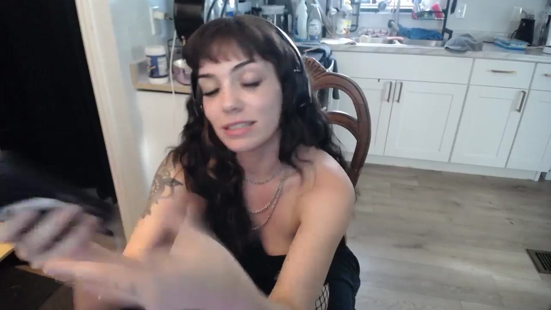 Gallery image thumbnail from BabyxKat's myfreecams stream on, 05/26/2025, 22:42 image 13 of 20