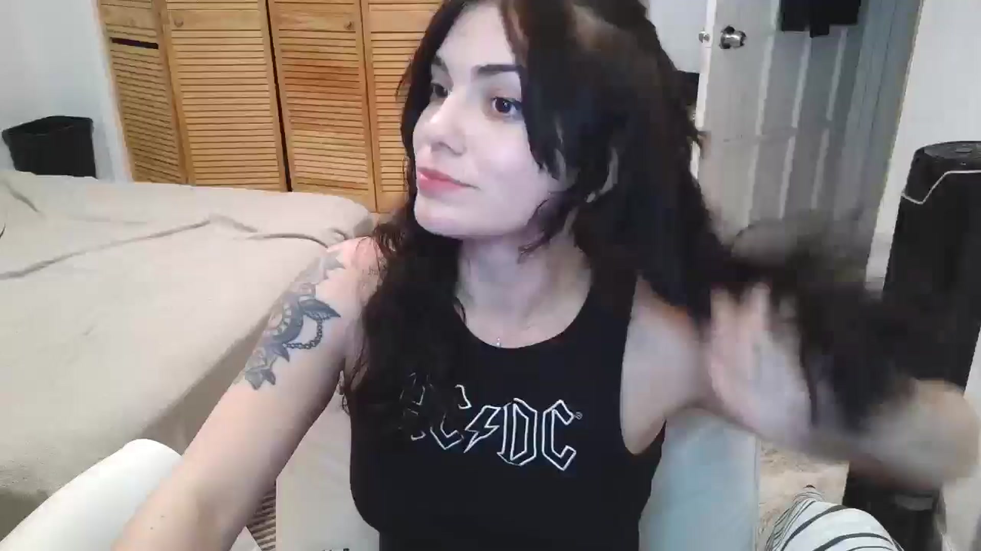 Gallery image thumbnail from BabyxKat's myfreecams stream on, 05/03/2026, 23:14 image 1 of 20