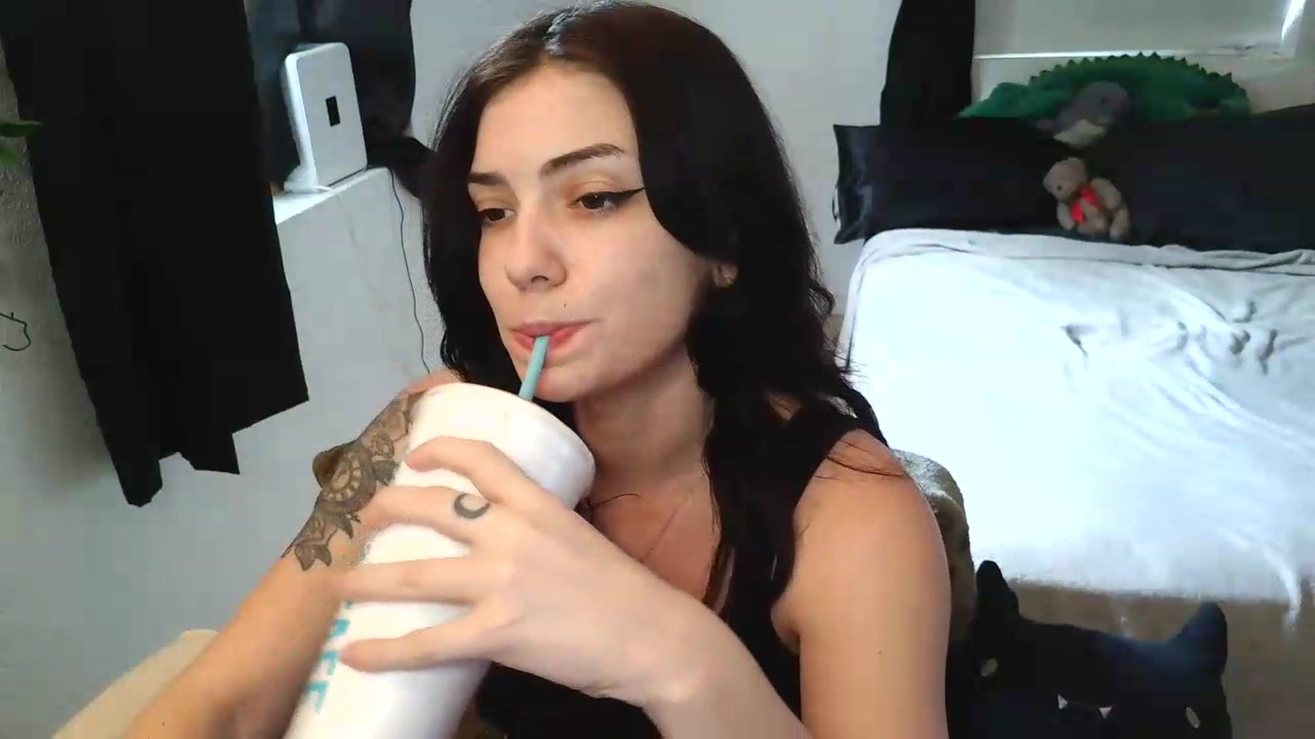 Gallery image thumbnail from BabyxKat's myfreecams stream on, 05/27/2026, 18:38 image 2 of 20