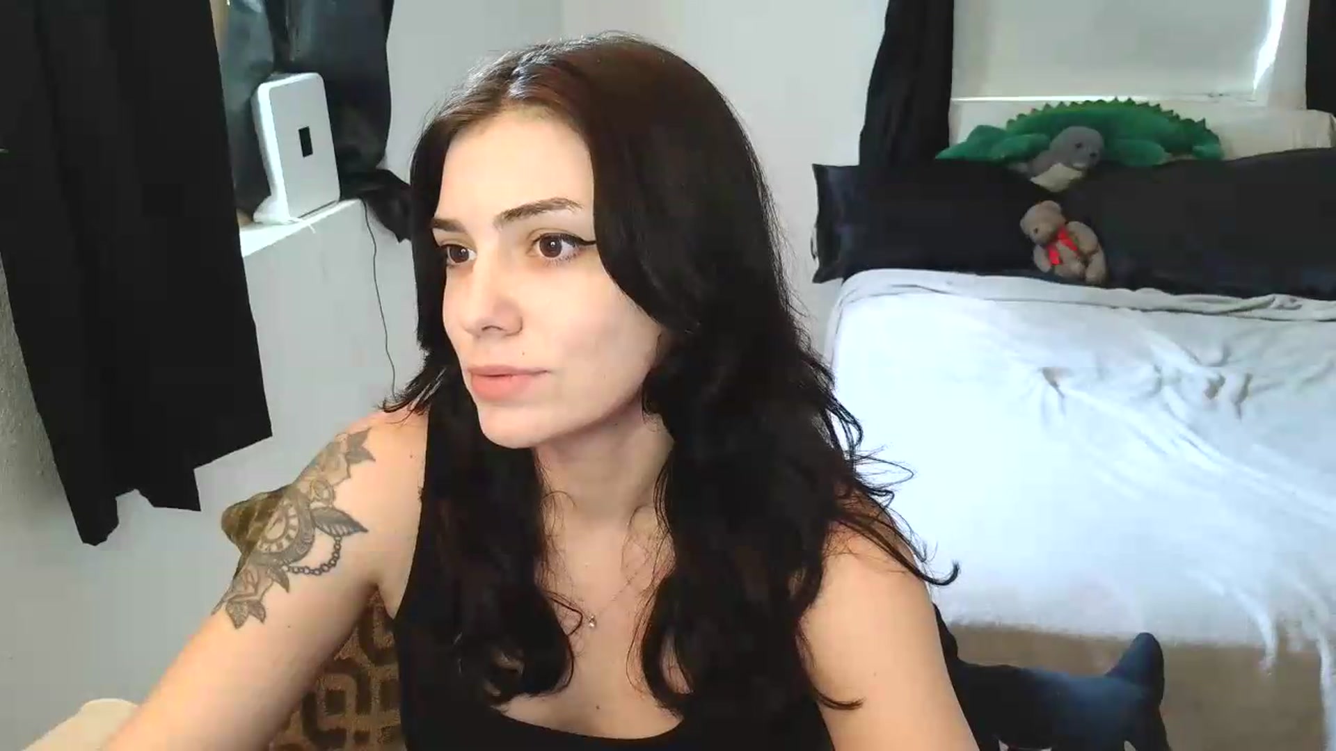 Gallery image thumbnail from BabyxKat's myfreecams stream on, 05/27/2026, 18:38 image 14 of 20