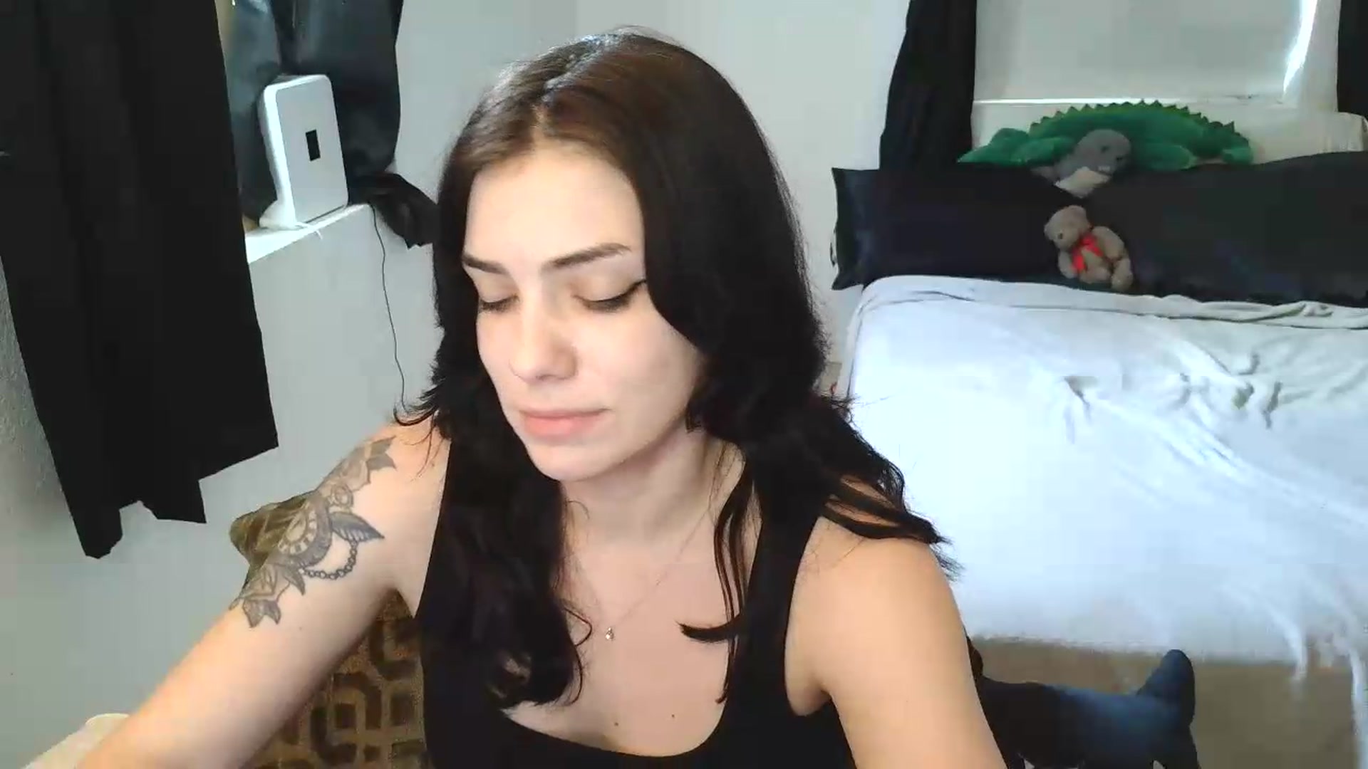 Gallery image thumbnail from BabyxKat's myfreecams stream on, 05/27/2026, 18:38 image 13 of 20