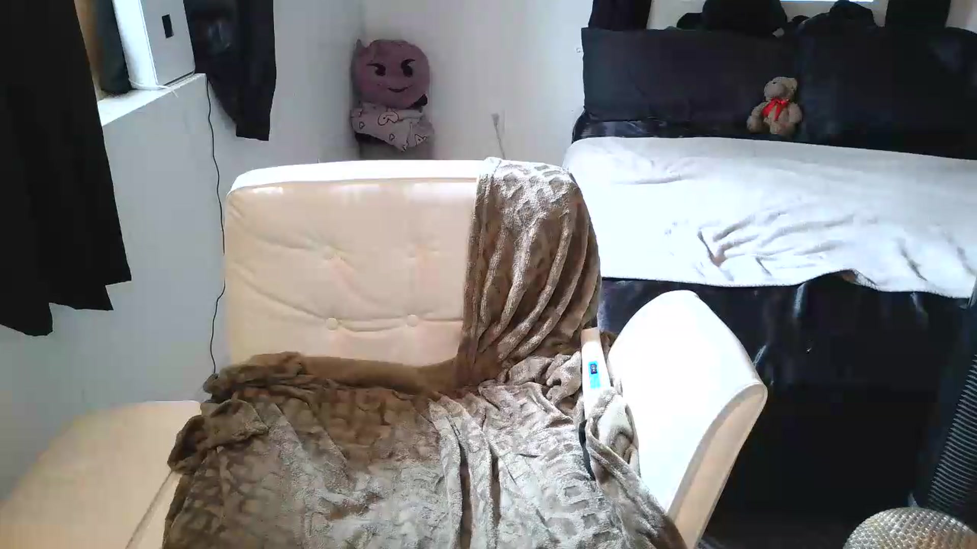 Gallery image thumbnail from BabyxKat's myfreecams stream on, 06/03/2026, 18:42 image 18 of 20