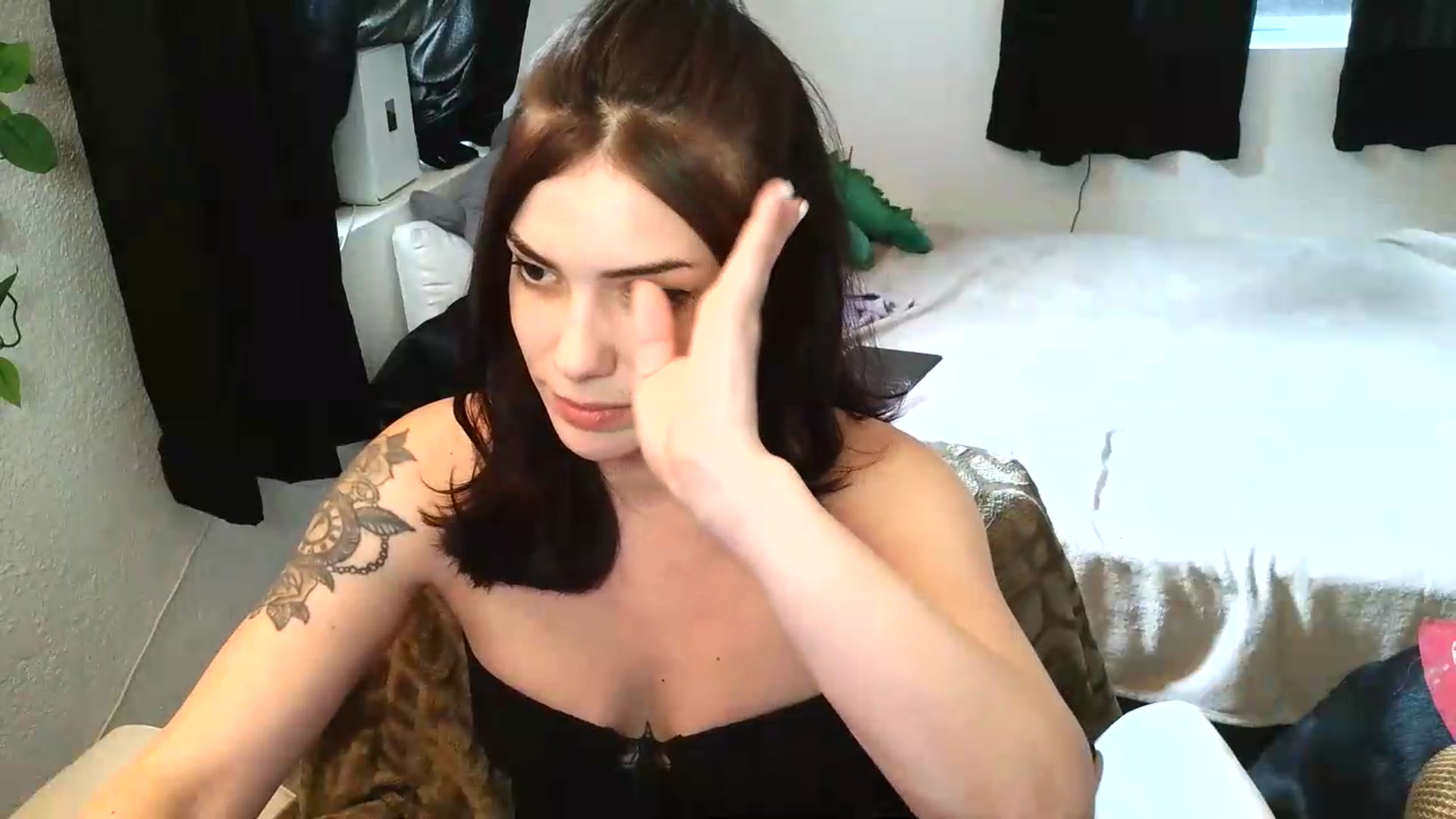 Gallery image thumbnail from BabyxKat's myfreecams stream on, 08/06/2026, 21:02 image 2 of 20