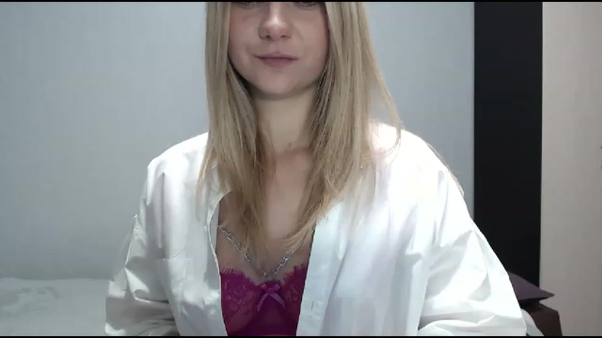 Gallery image thumbnail from BabyyNesquik's myfreecams stream on, 12/04/2022, 20:36 image 17 of 20