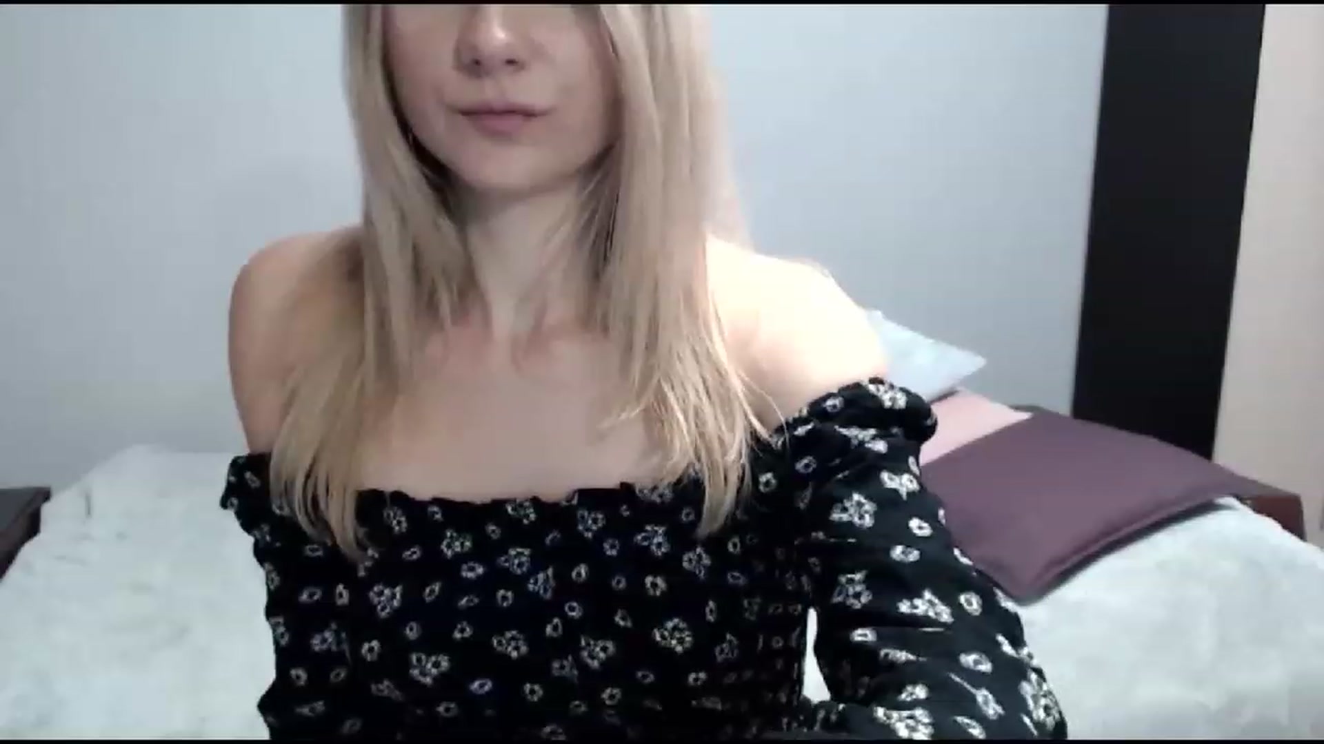 Gallery image thumbnail from BabyyNesquik's myfreecams stream on, 01/16/2023, 24:16 image 18 of 20