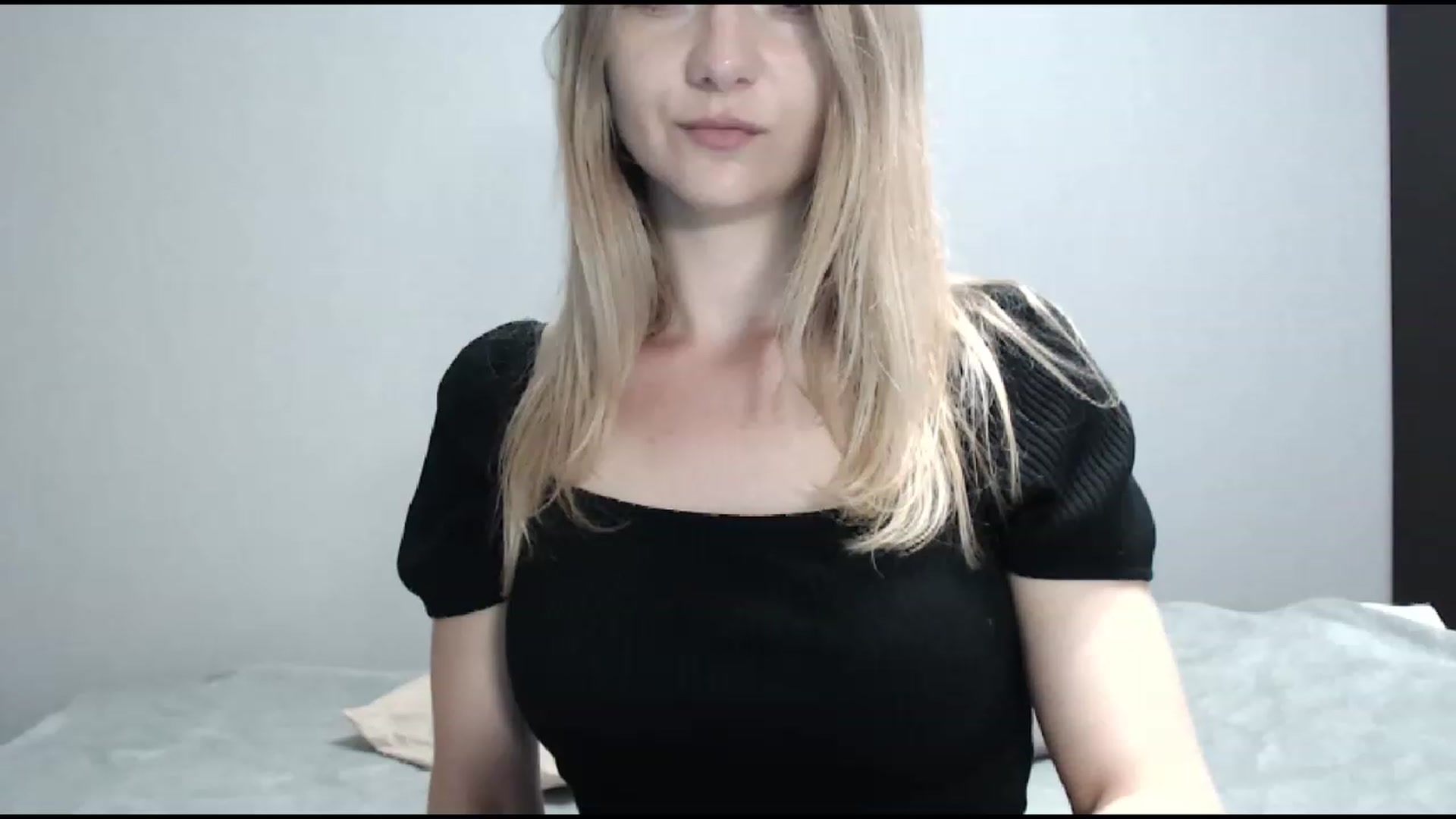 Gallery image thumbnail from BabyyNesquik's myfreecams stream on, 05/24/2023, 21:22 image 16 of 20