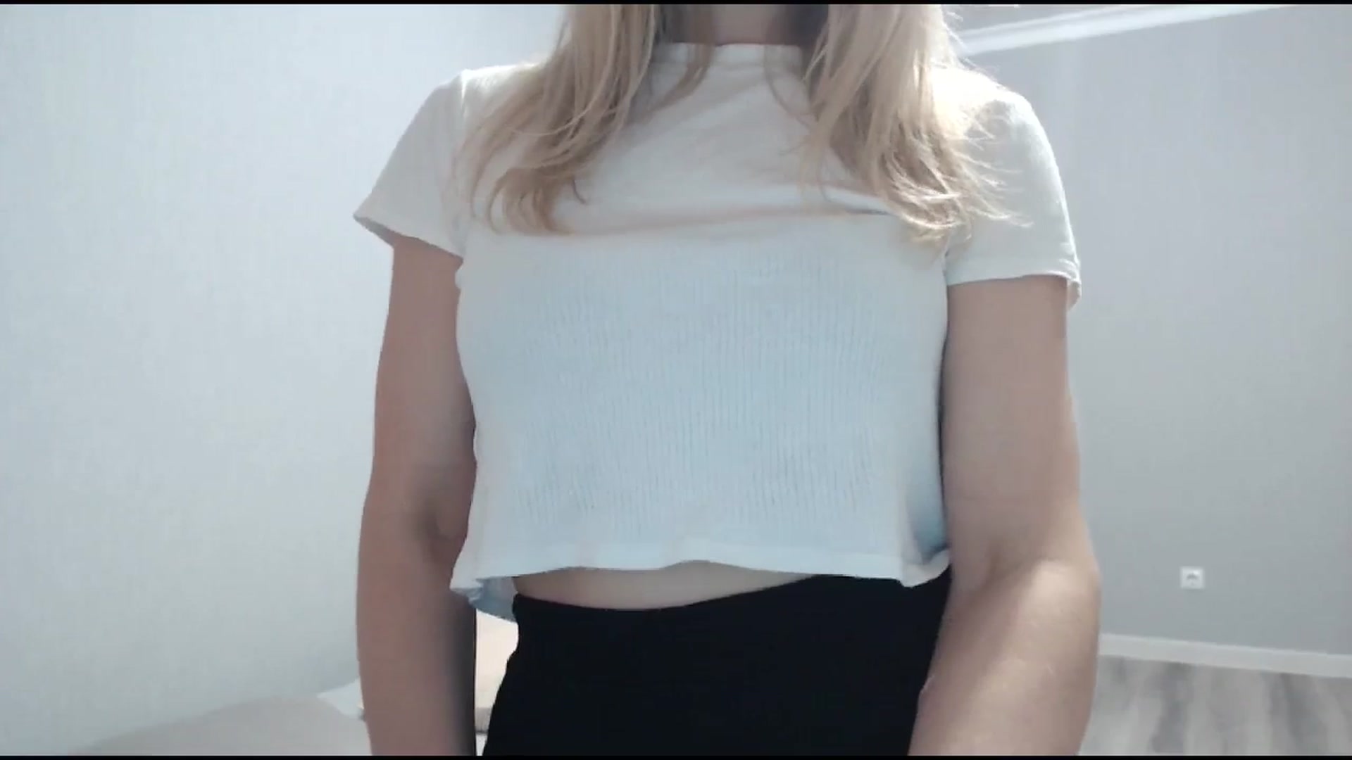 Gallery image thumbnail from BabyyNesquik's myfreecams stream on, 09/30/2023, 12:33 image 2 of 20