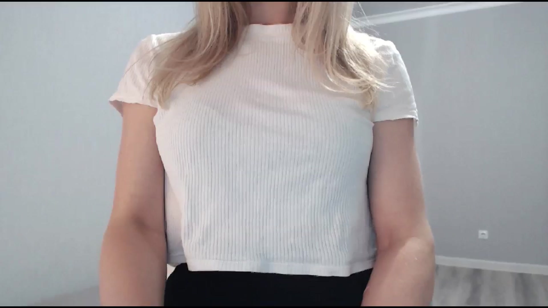 Gallery image thumbnail from BabyyNesquik's myfreecams stream on, 09/30/2023, 12:33 image 14 of 20