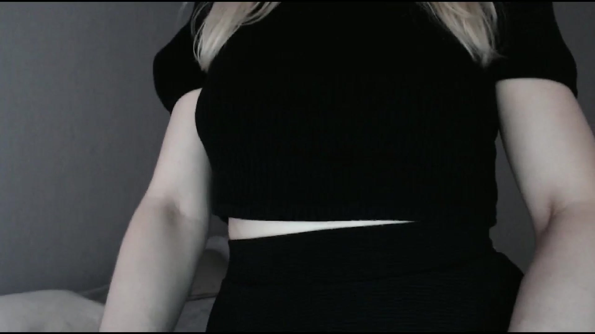 Gallery image thumbnail from BabyyNesquik's myfreecams stream on, 06/09/2024, 11:33 image 17 of 20