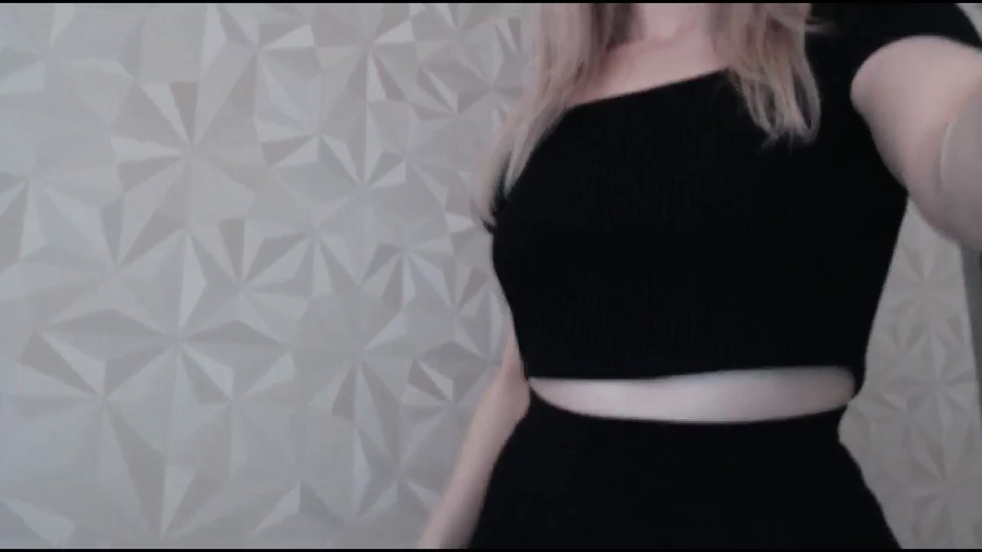Gallery image thumbnail from BabyyNesquik's myfreecams stream on, 04/27/2025, 12:26 image 17 of 20