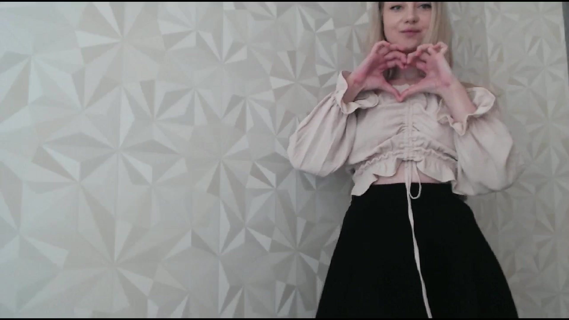 Gallery image thumbnail from BabyyNesquik's myfreecams stream on, 05/13/2025, 12:25 image 12 of 20